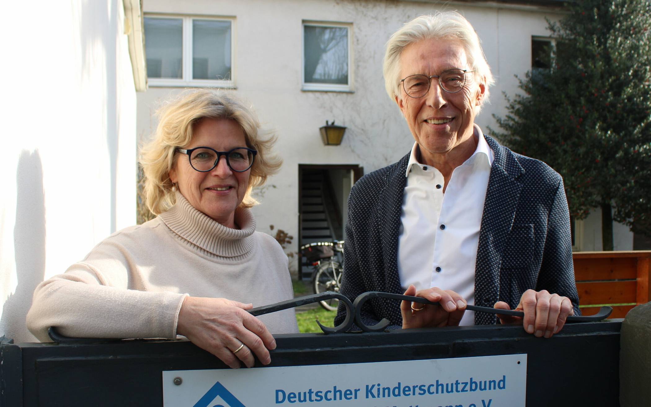  Suchen dringend Unterstützung: Kinderschutzbund-Geschäftsführerin Angela Mäder und Vorsitzender Dr.Jürgen Winkelmann.  
