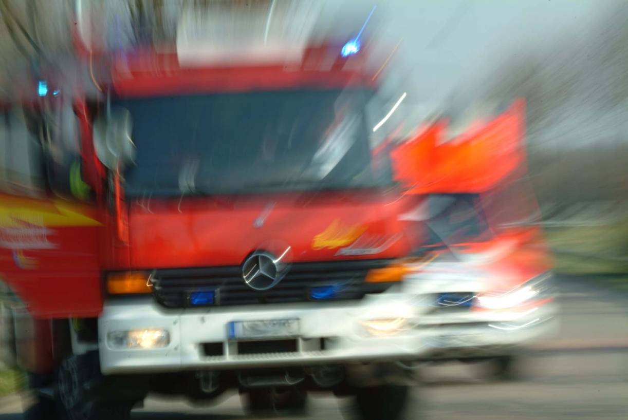 Brand in Tiefgarage beschädigt mindestens vier Fahrzeuge
