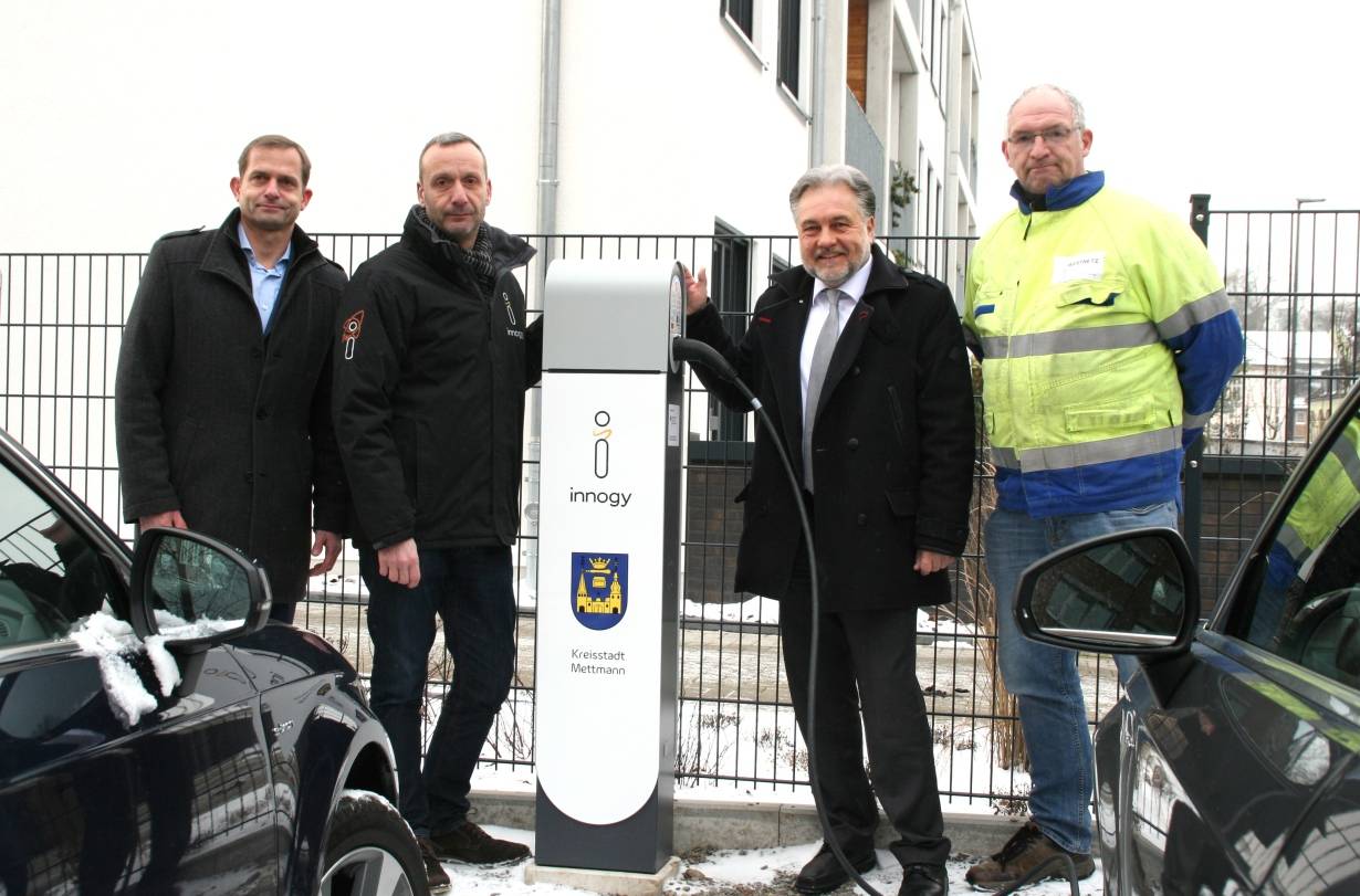 Fünf neue Ladesäulen für Elektroautos in Mettmann