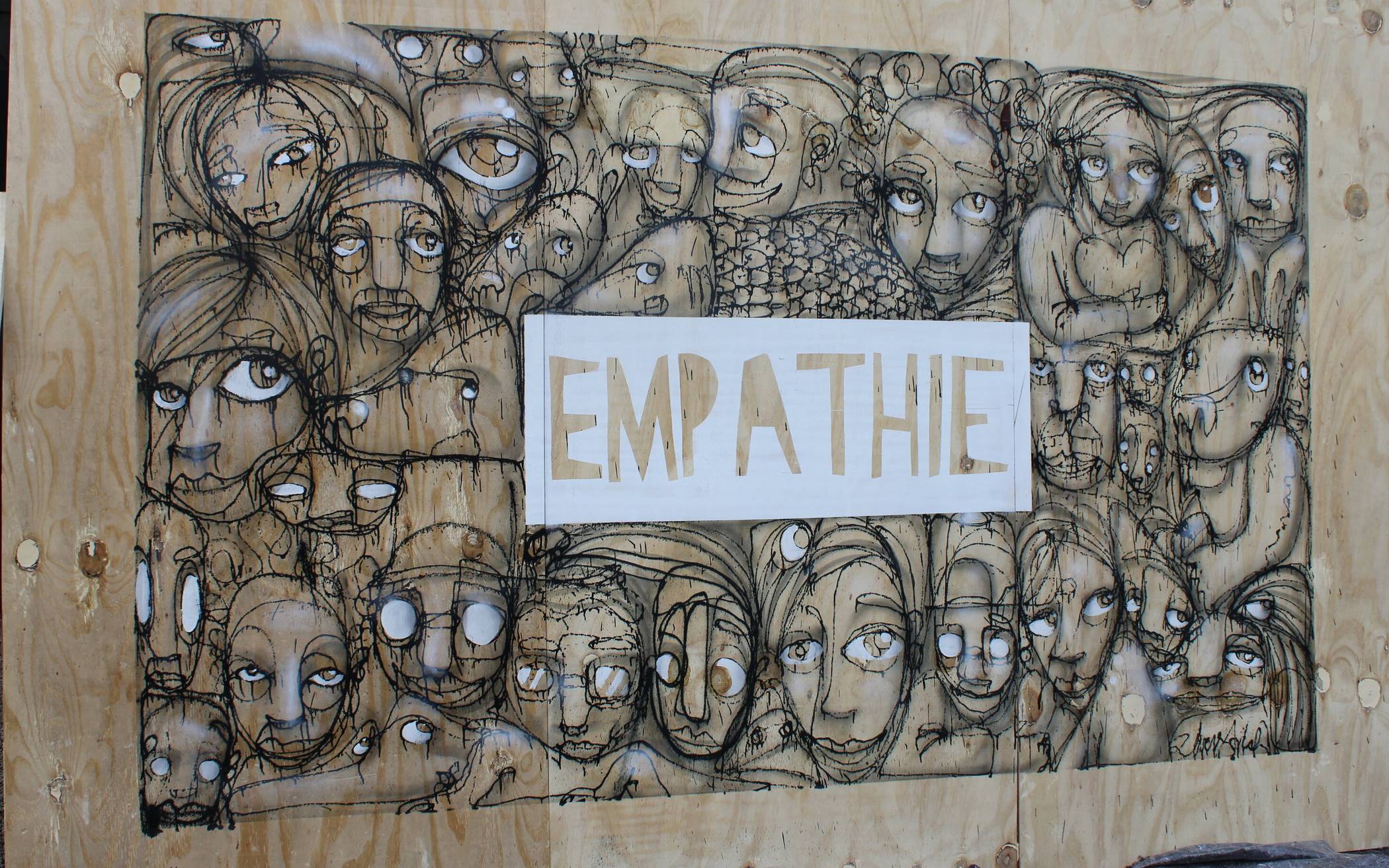 Kunst gegen Rassimus am Mehrgenerationenhaus in Mettmann. 