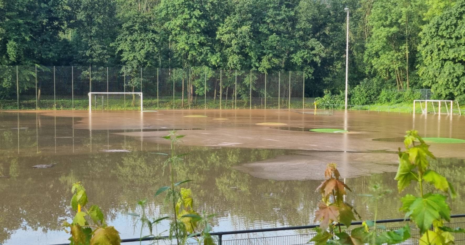 Sparkasse schnürt Unwetter-Hilfe-Paket