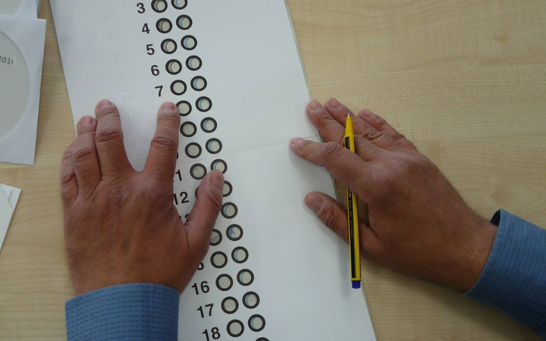 Landtagswahl am 15. Mai: Wahlhilfen für Blinde und Sehbehinderte