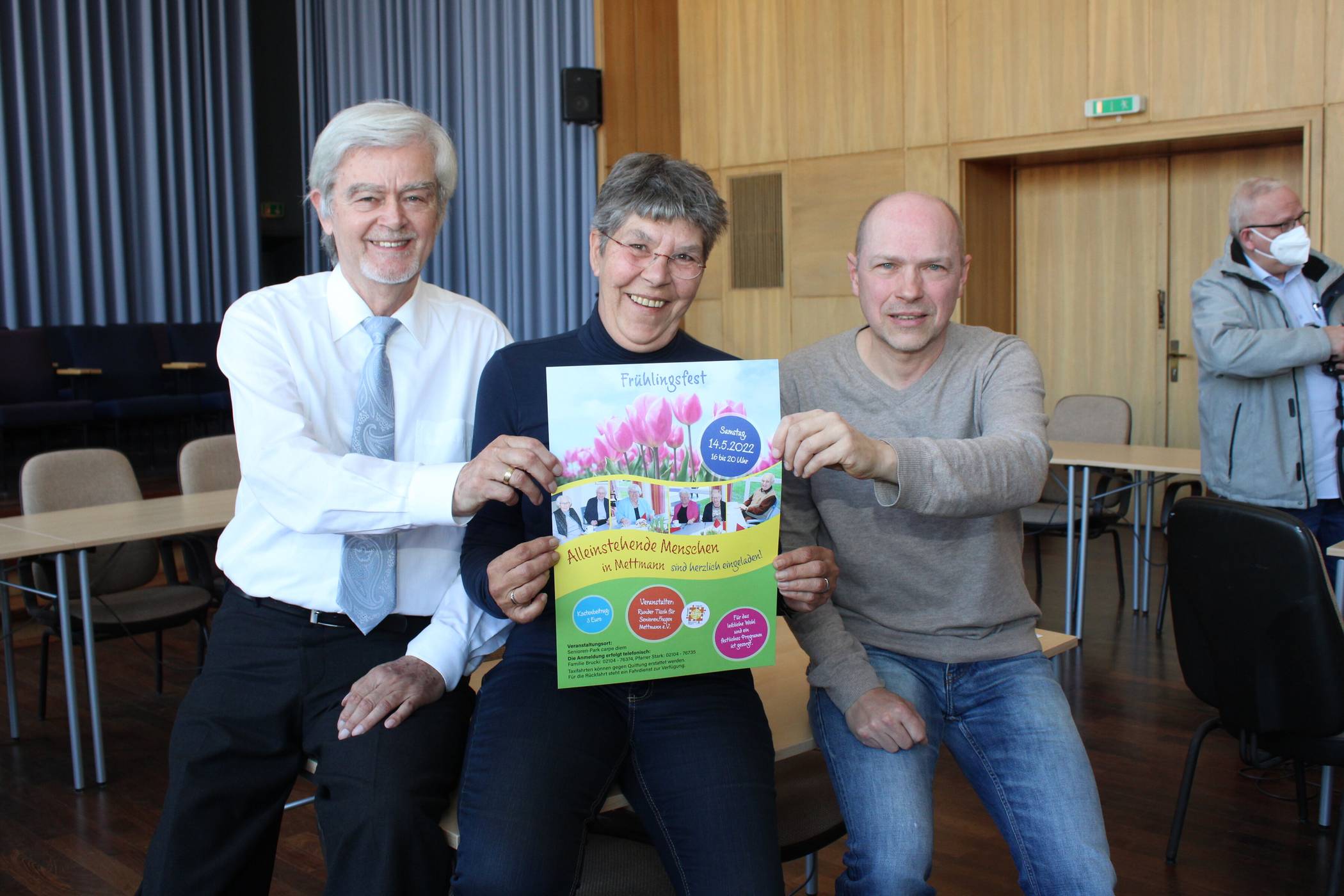  Konrad Brücki, Ilona Bungert-Dellit und Oliver Pfahl laden zum Frühlingsfest ein. 