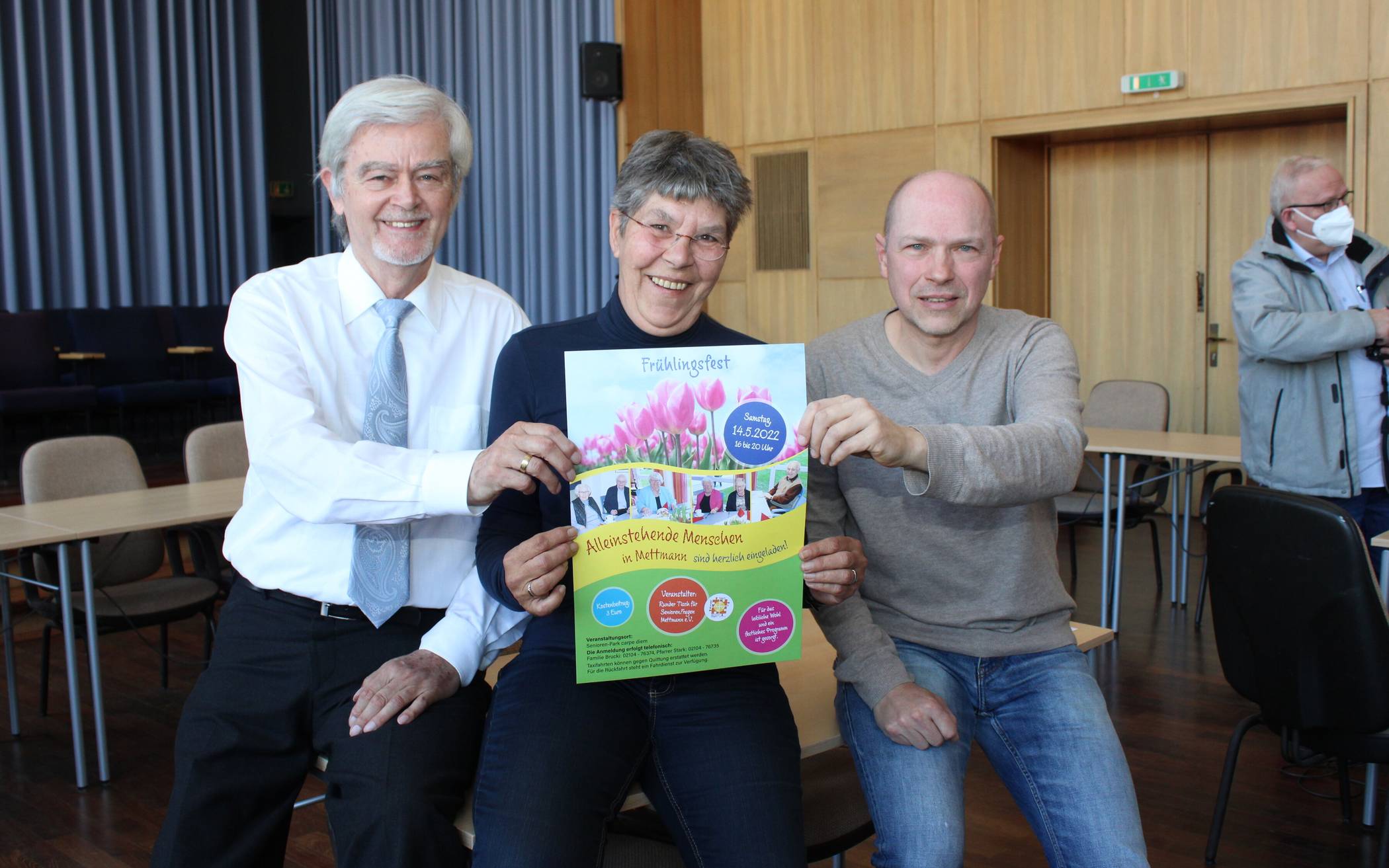  Konrad Brücki, Ilona Bungert-Dellit und Oliver Pfahl laden zum Frühlingsfest ein. 