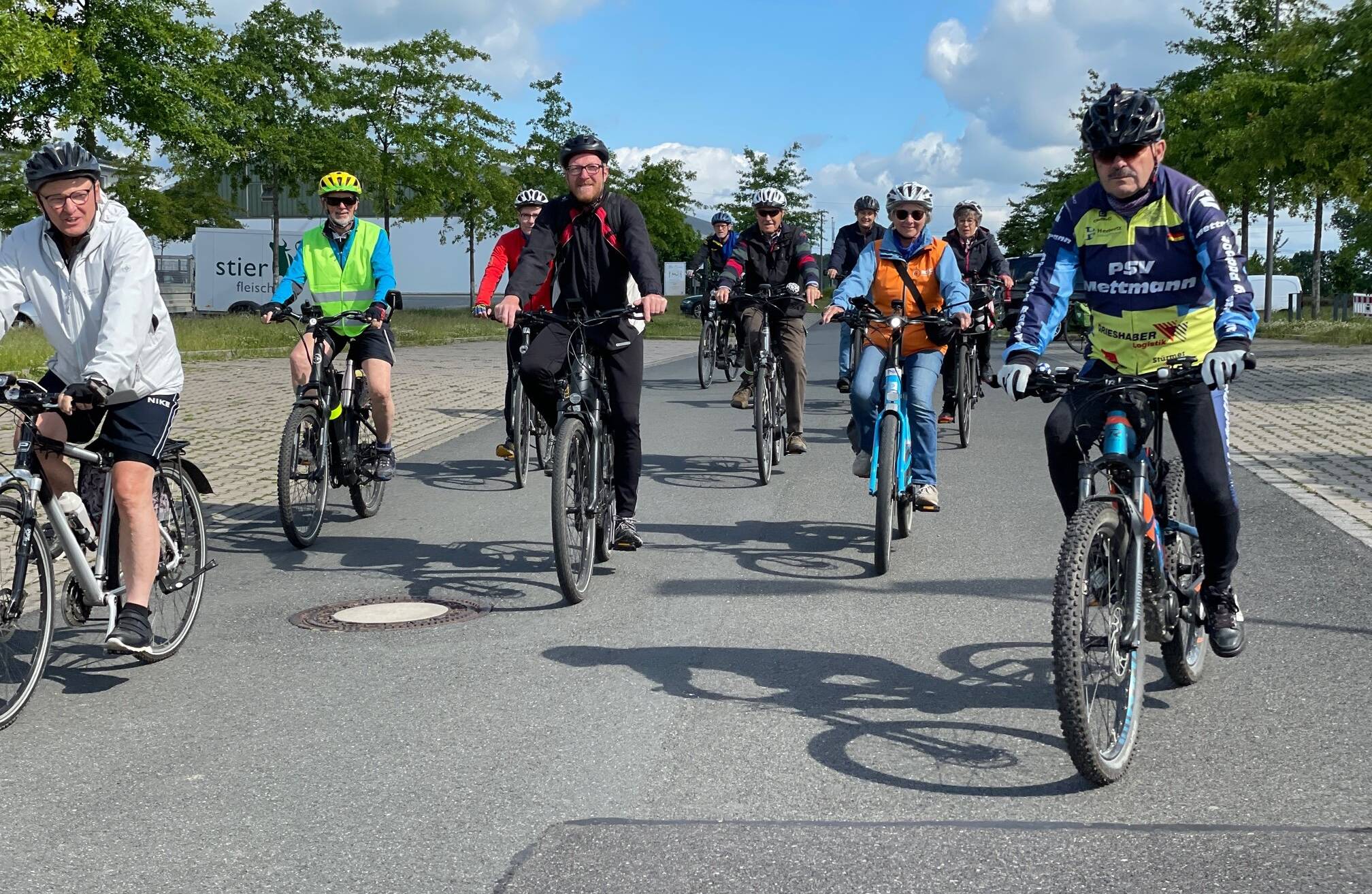  Rege Beteiligung gab es auch bei der Abschlusstour zum Stadtradeln 2022 in Mettmann. 