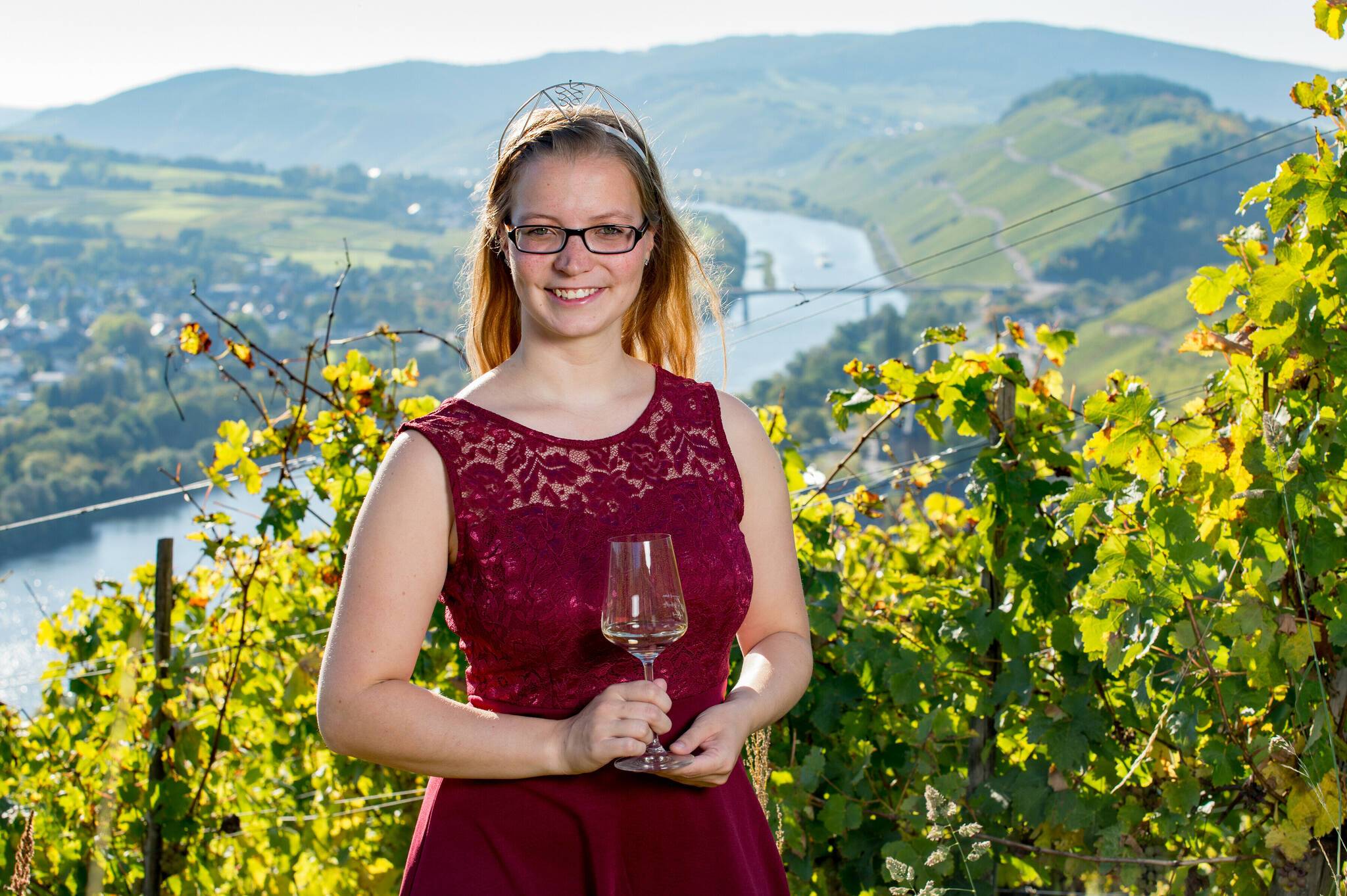  Von der Mosel in die Oberstadt kommt Weinprinzessin Jacqueline Krause anlässlich des Weinsommers. 