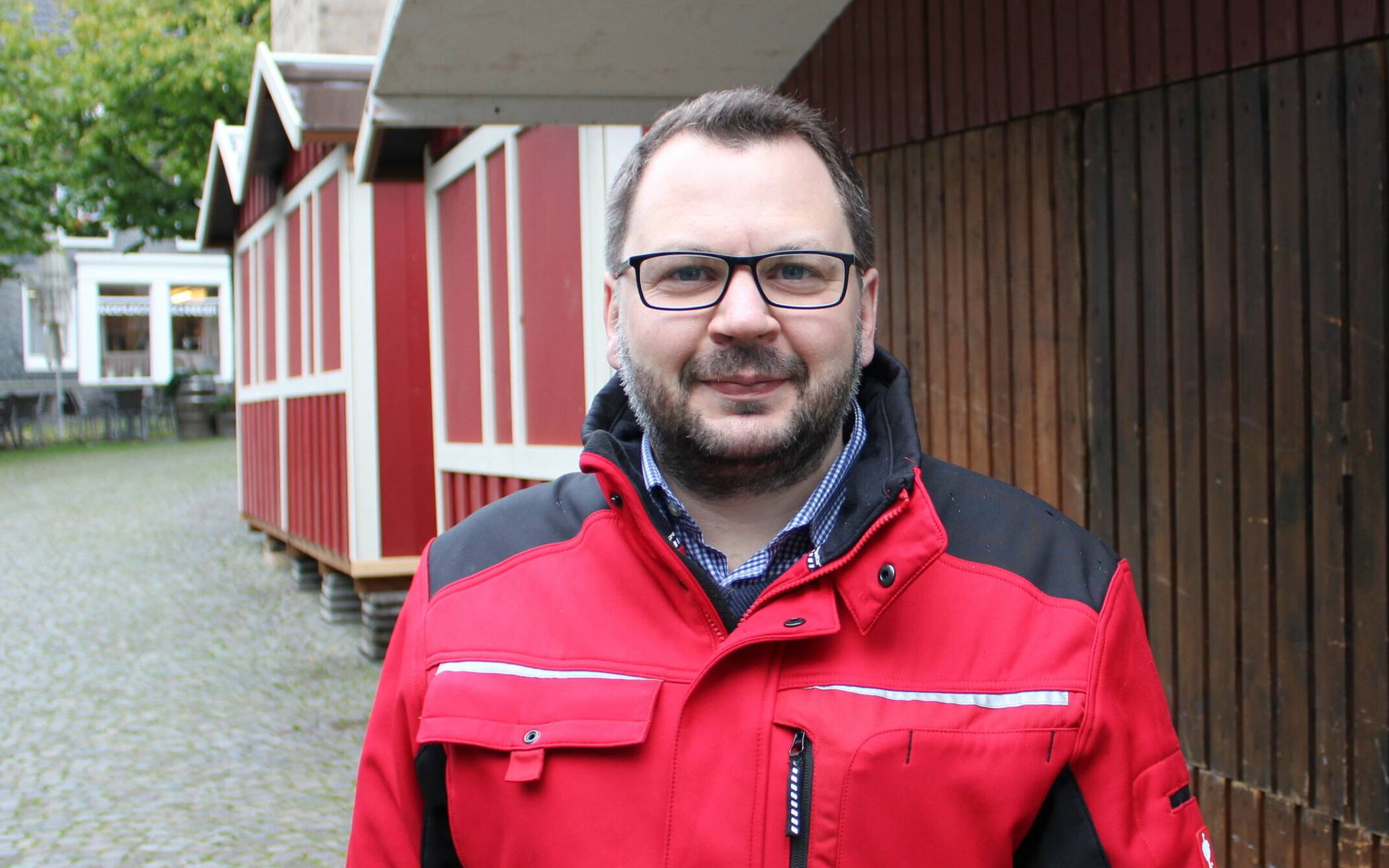 Florian Peters liebt zum Fest Rumtörtchen und Feuerzangenbowle. Doch bei allem steht die Freude seiner  Kinder im Mittelpunkt.  