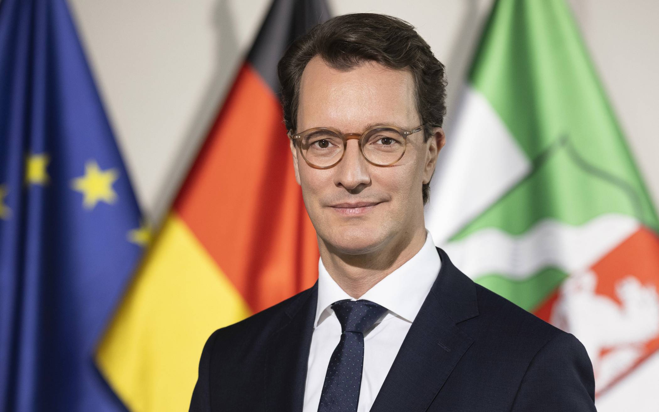 NRW-Ministerpräsident Hendrik Wüst hat Post bekommen.