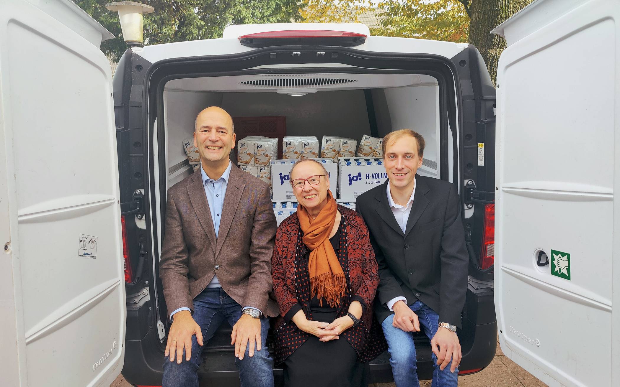 Simon Wilde und Gisela Fleter (v.r.)