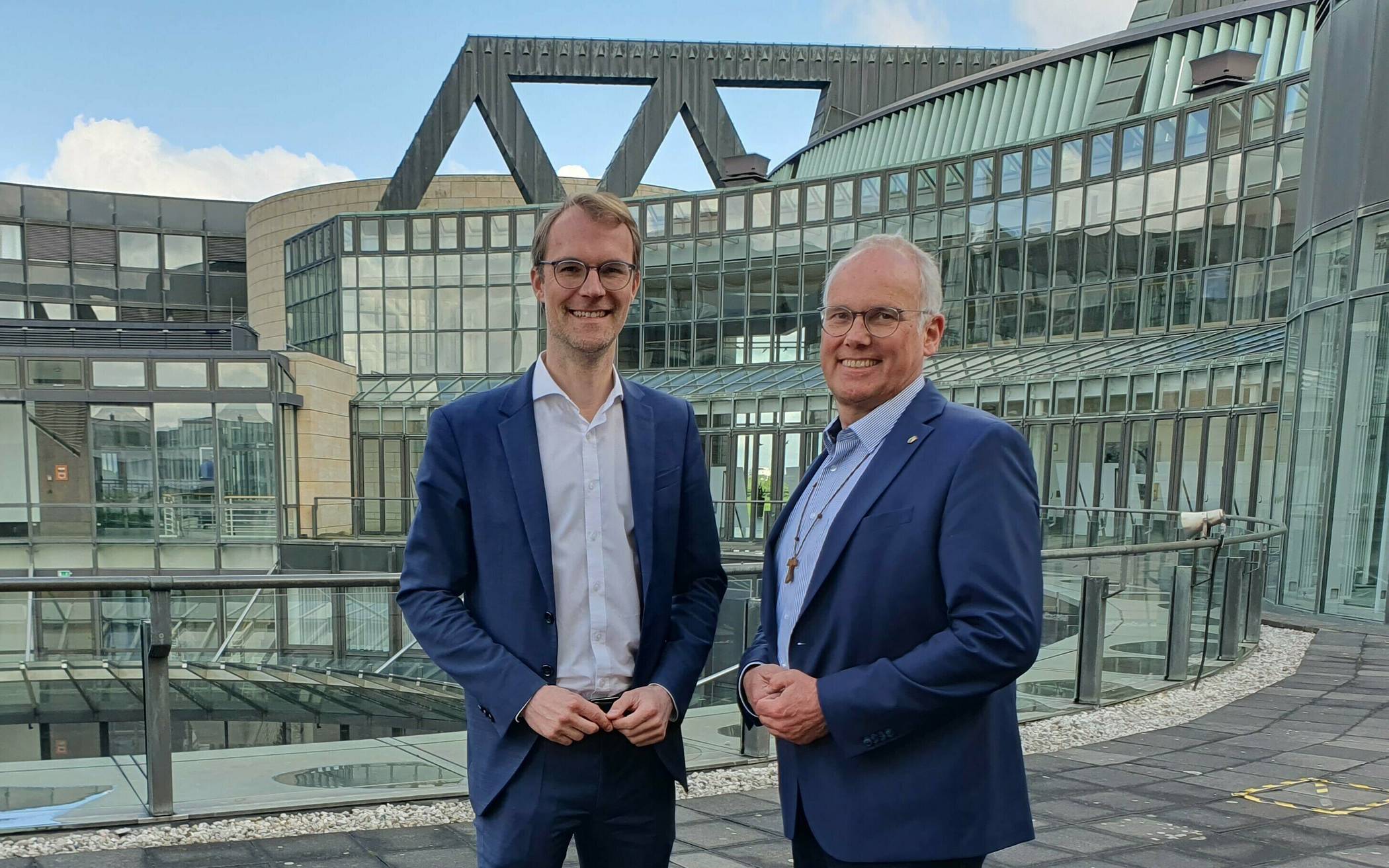 Landtagsabgeordnete Dr. Christian Untrieser und Martin Sträßer.   