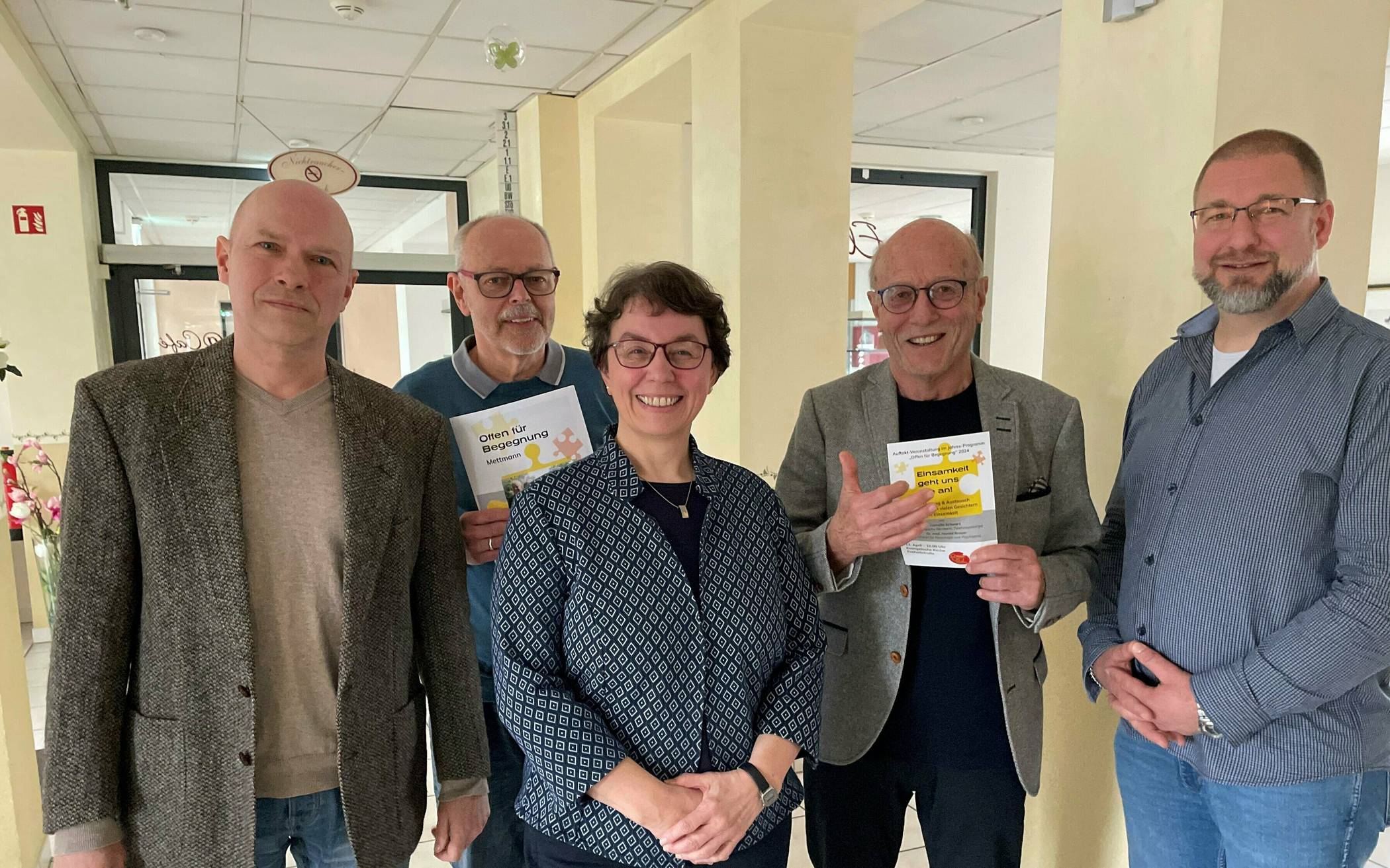 Oliver Pahl, Robert Güde, Gisela Schütz, Hans-Anton Fliegauf und Thomas Krause (von links) bilden das Projektteam „Bündnis gegen Einsamkeit“. 