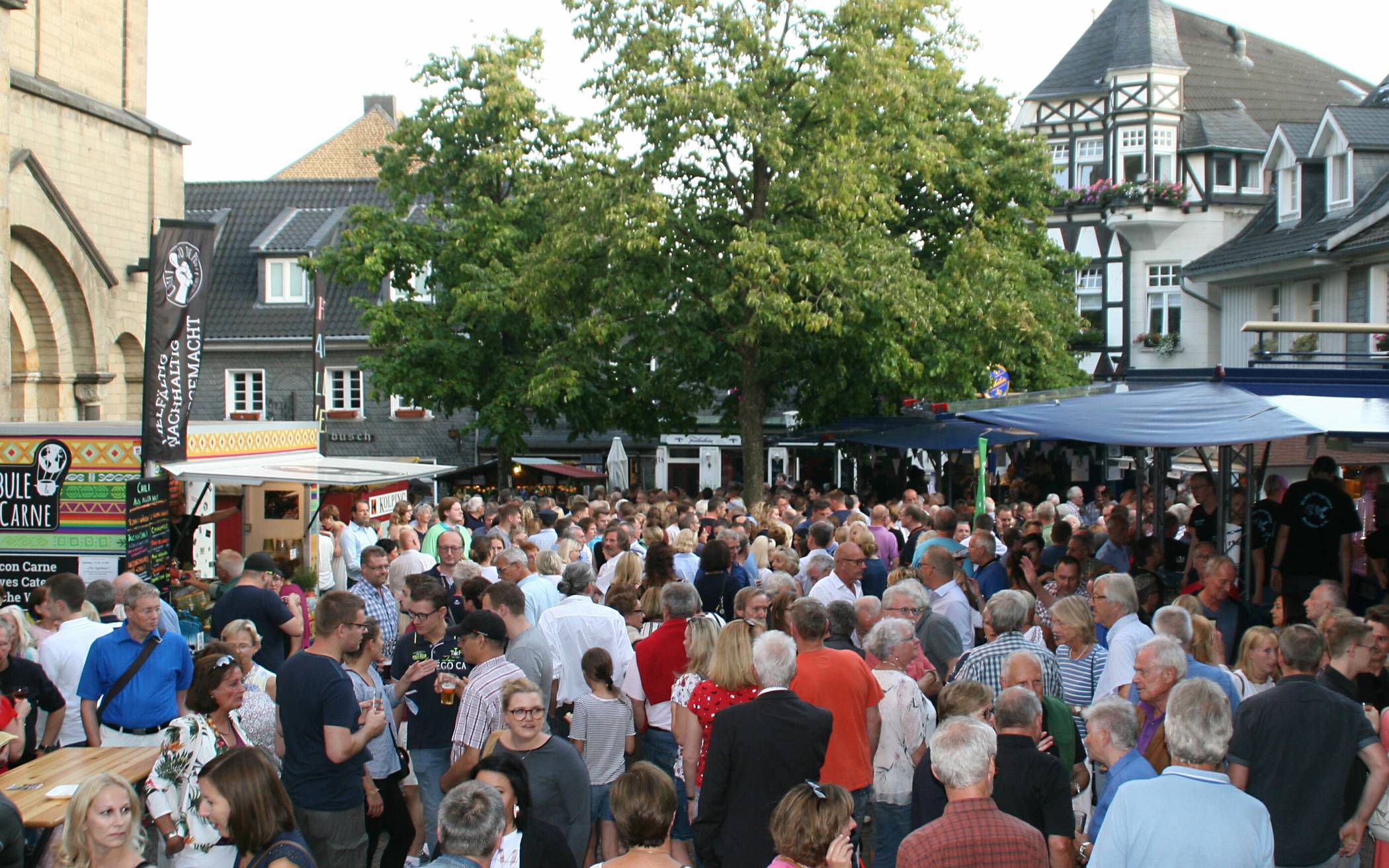  Das traditionelle Heimatfest kann auch in diesem Jahr auf dem Marktplatz rund um St. Lambertus steigen. 