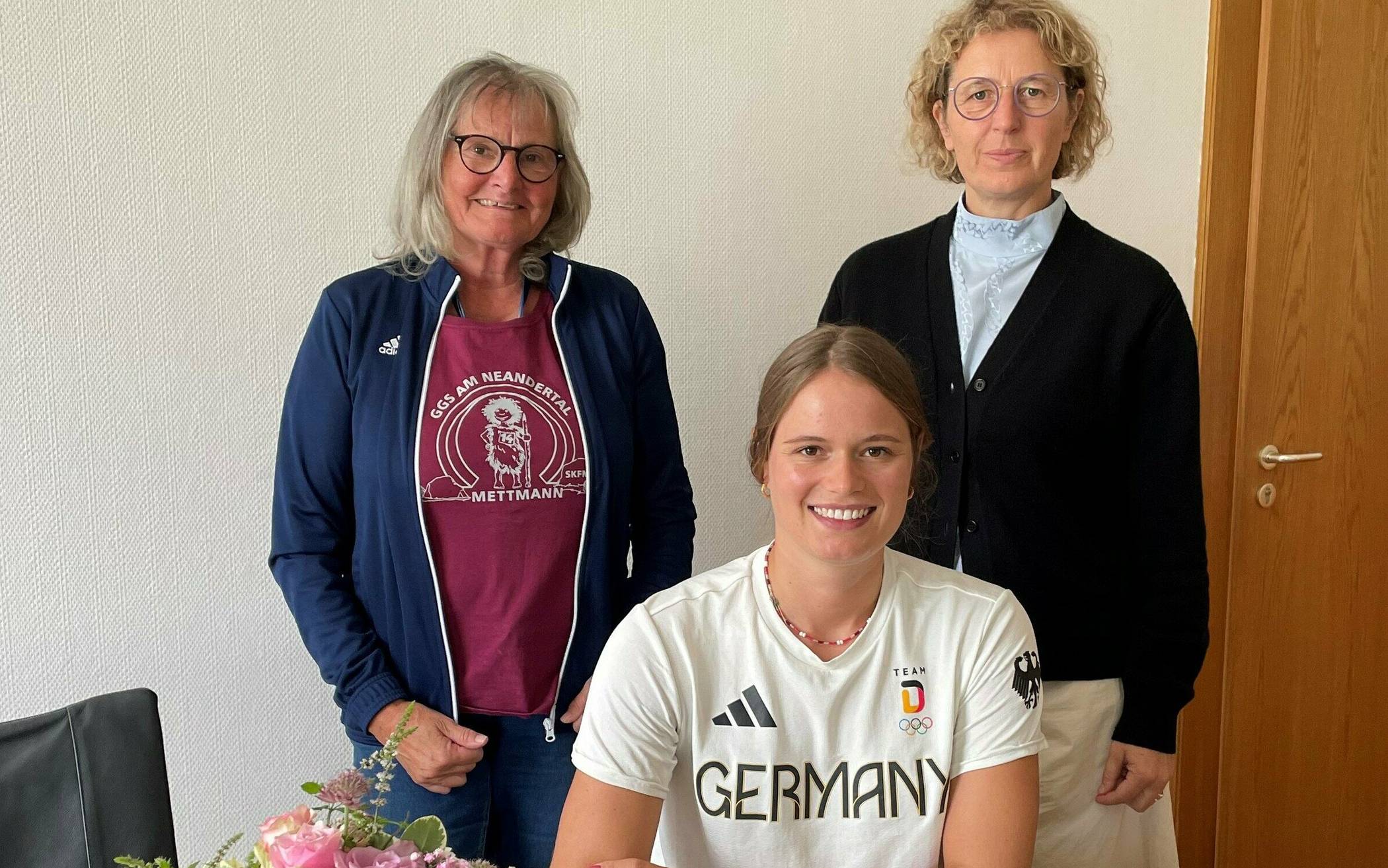Leonie Menzel trägt sich ins Goldene
