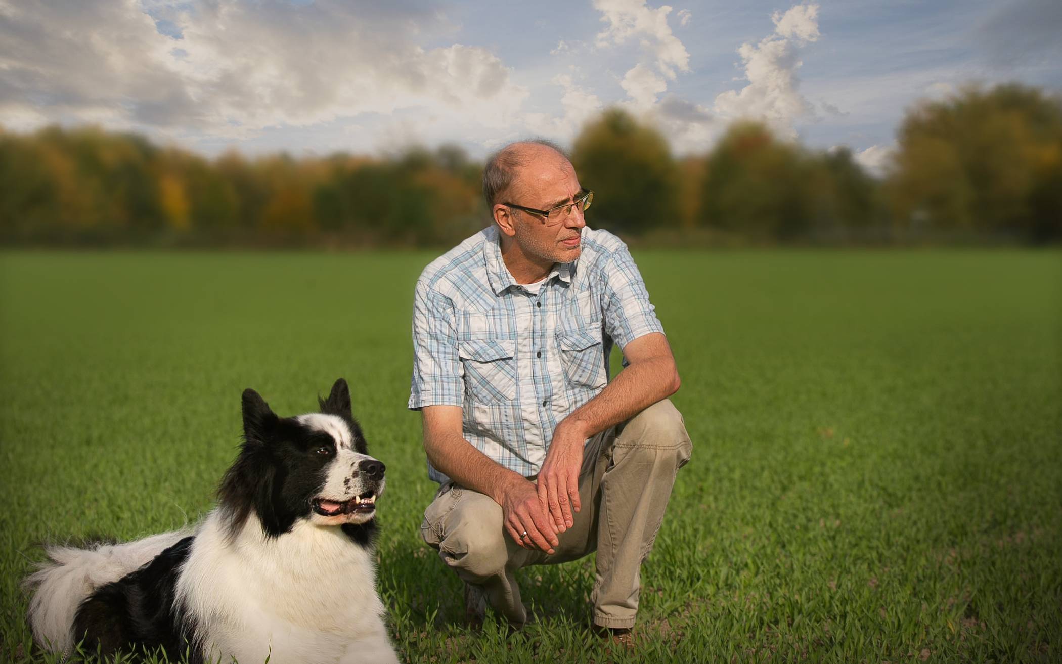  Günter Dehnert, erster Vorsitzender des Tier- und Naturschutzvereins Hilden, im Gespräch mit dem Lokal Anzeiger Erkrath zum Thema „Lärmschutz“ rund um das Tierheim Hilden.  