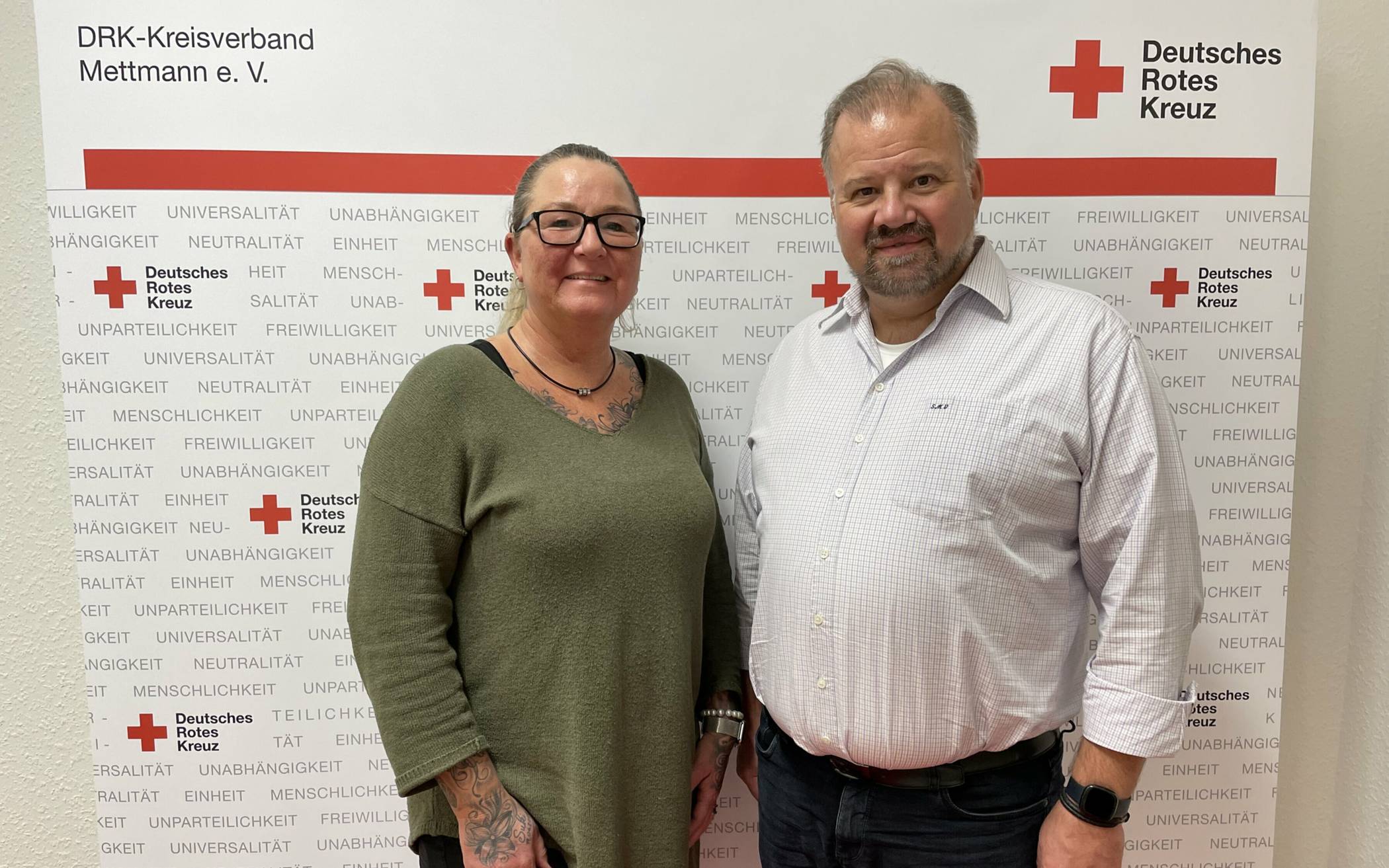Nicole Gödert und DRK- Kreisgeschäftsführer Stefan Vieth.