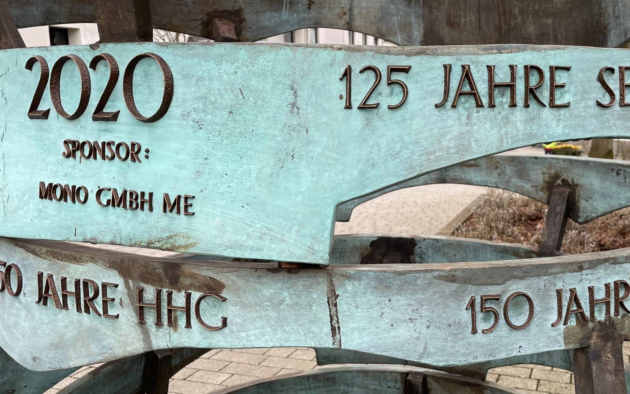 Das wachsende Denkmal am Lavalplatz.