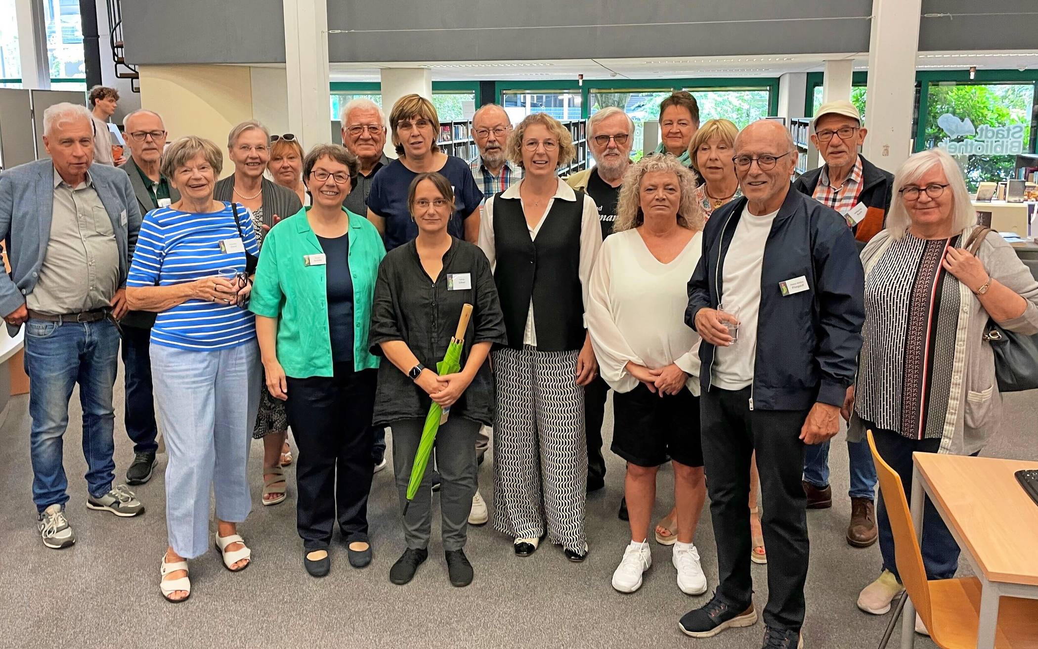 In der Bibliothek ist eine neue