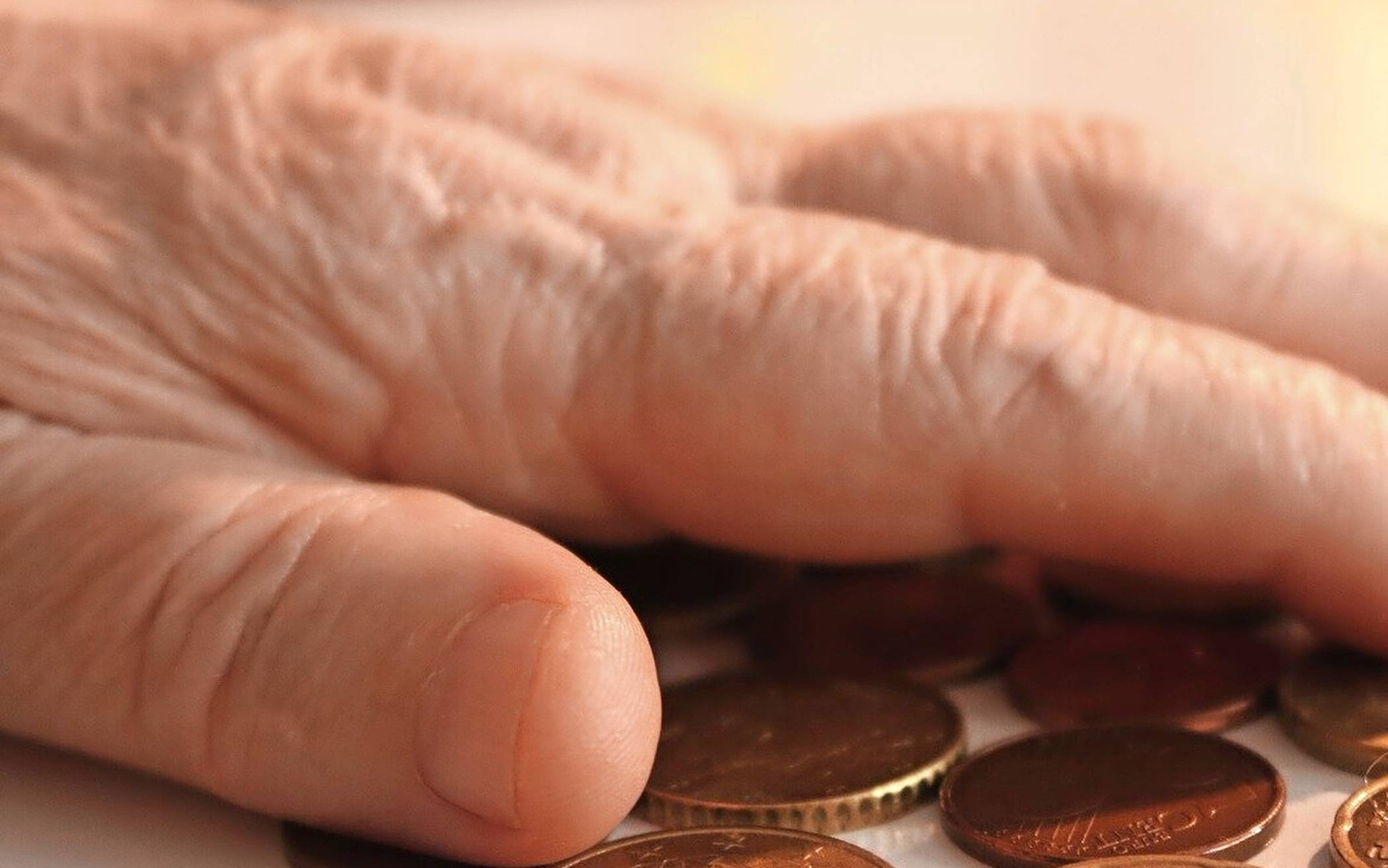  Zu wenig Geld im Alter - vor diesem Problem stehen viele Frauen.   