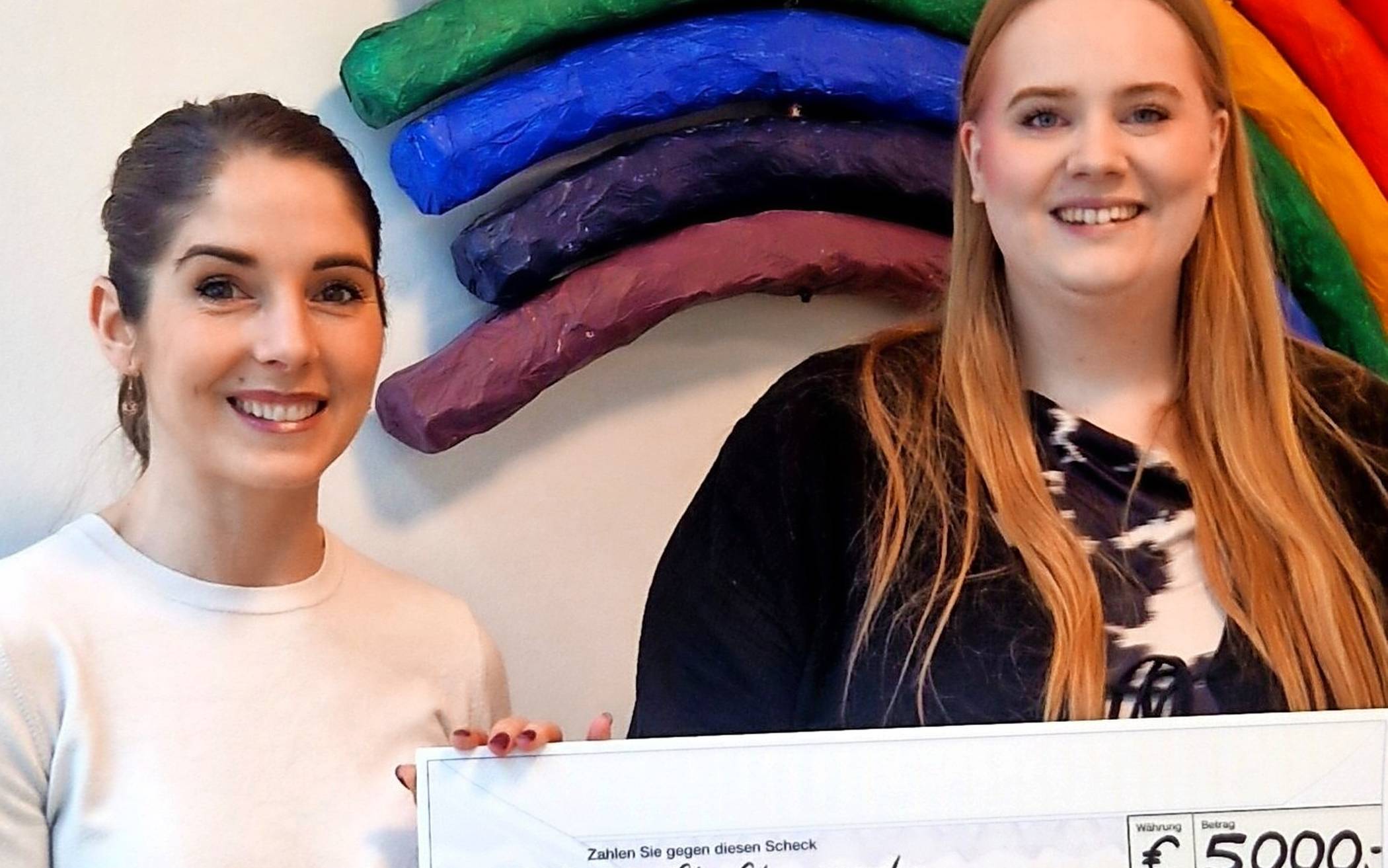 Paula Nowodworski von den Biber Apotheken