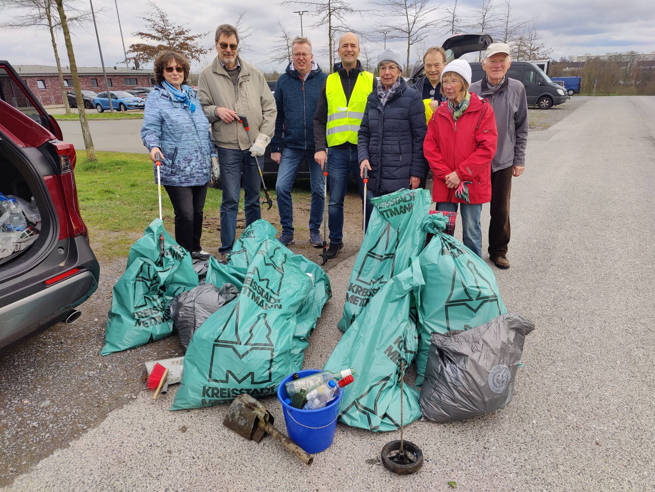  Anpacken und Metzkausen frühlingsfein machen. 