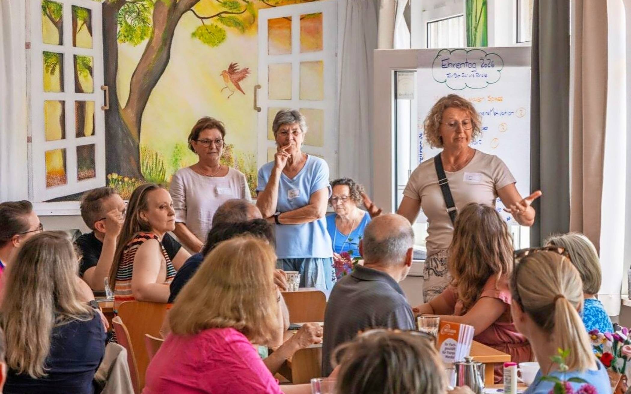  Sandra Pietschmann, stellvertretende Vorsitzende der Bürgerstiftung, moderierte die Veranstaltung.   