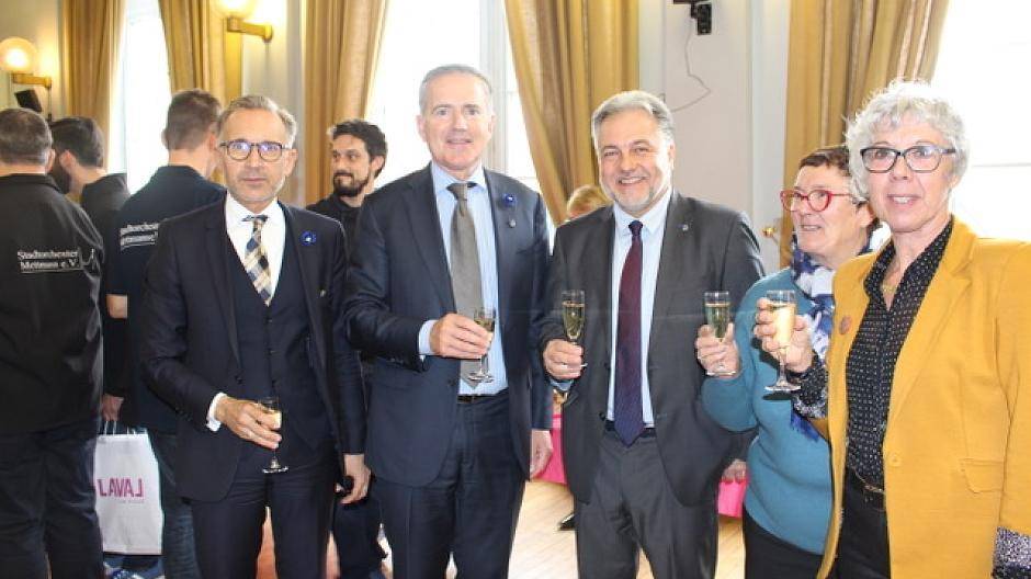 Pascal Huon, Ratsherr der Stadt Laval, Bürgermeister François Zocchetto,...