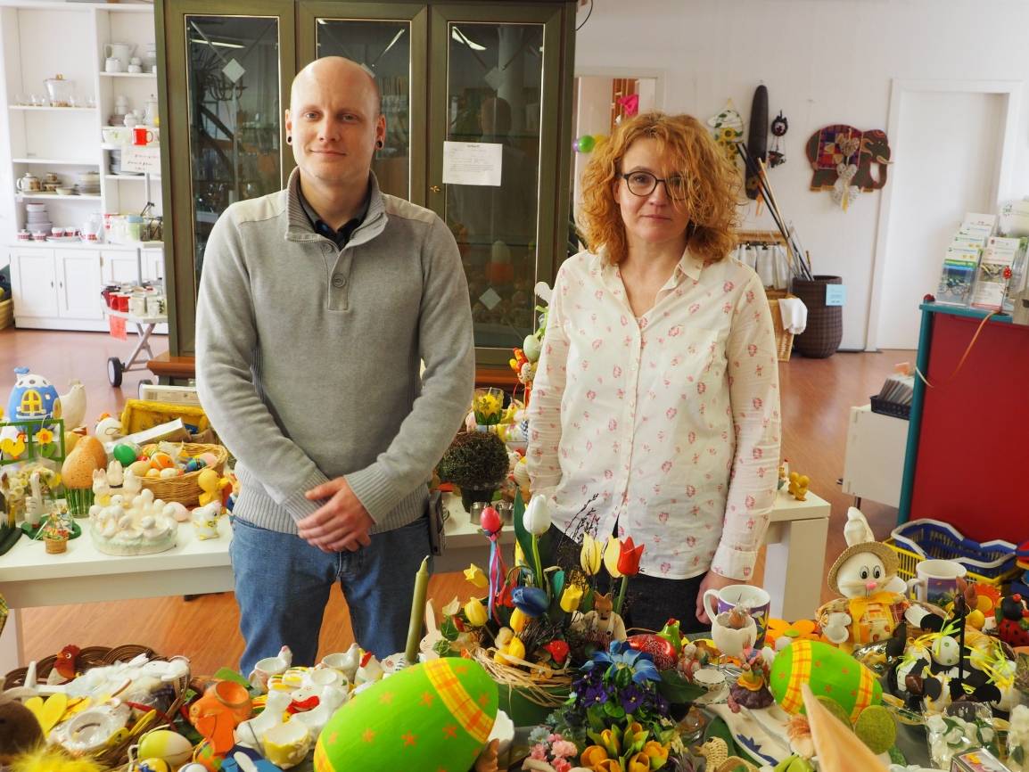 Bastian Schreiner und Petra Jansen leiten für die Neander Diakonie das Kaufhaus der Mettmann. 