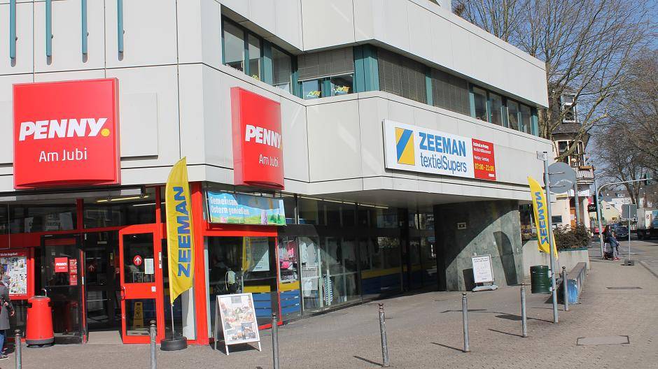 Sind Rewe und Penny am Jubi bald Geschichte?