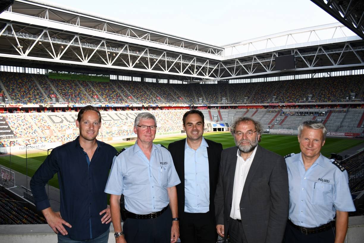 Fortuna Düsseldorf und Polizei sorgen mit bewährtem Konzept für die Sicherheit der Fußballfans