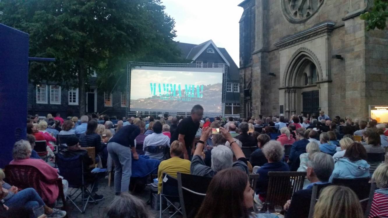 500 Zuschauer beim Open-Air-Kino