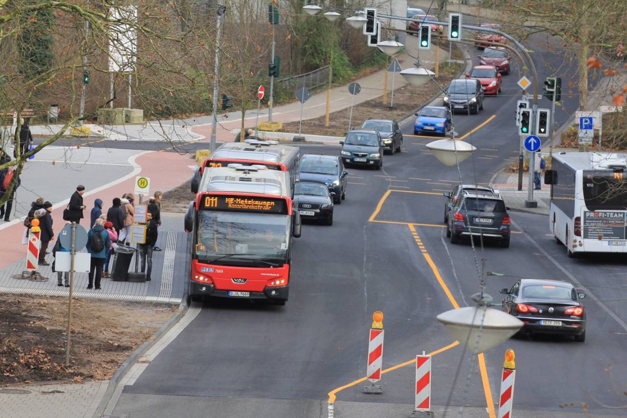 "Der Verlauf der Straße wurde in eine Slalom-Strecke verändert"