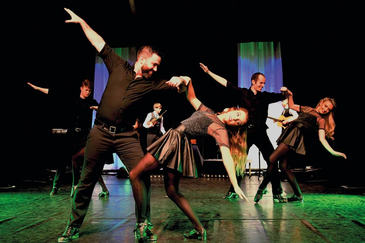  Interview mit Startänzer Andrew Vickers über „Celtic Rhythms of Ireland“ (28. Januar, Stadthalle): "Den Besucher erwartet eine lebendige, dynamische und ursprüngliche irische Produktion"