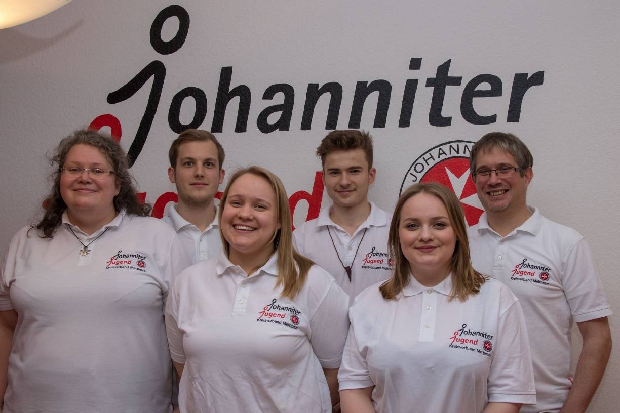  Das neue Führungsteam der Johanniter-Jugend im Kreisverband Mettmann (v.l.n.r.): Verena Nagel, Frank Stock, Maike Berner, Lukas Jäger, Christin Berner, Christoph Simons. 