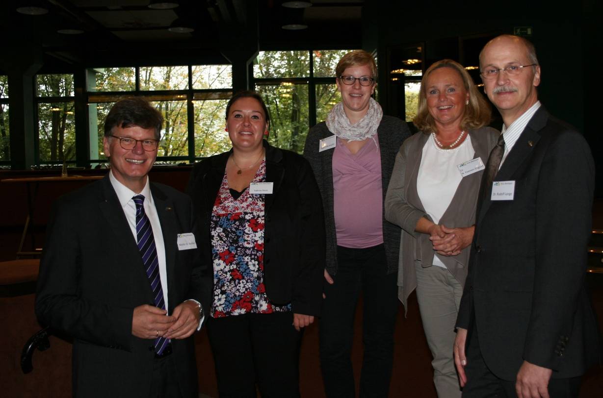  Martin M. Richter, Sabine Stein, Inga Freunscht, Dr. Nicola Coenen-Englert, Dr Rudolf Lange, Leiter des Kreisgesundheitsamtes. 
