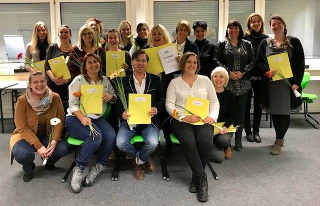 Wohnbereichs- und Pflegedienstleitungen führen in die Zukunft: Weiterbildung erfolgreich abgeschlossen