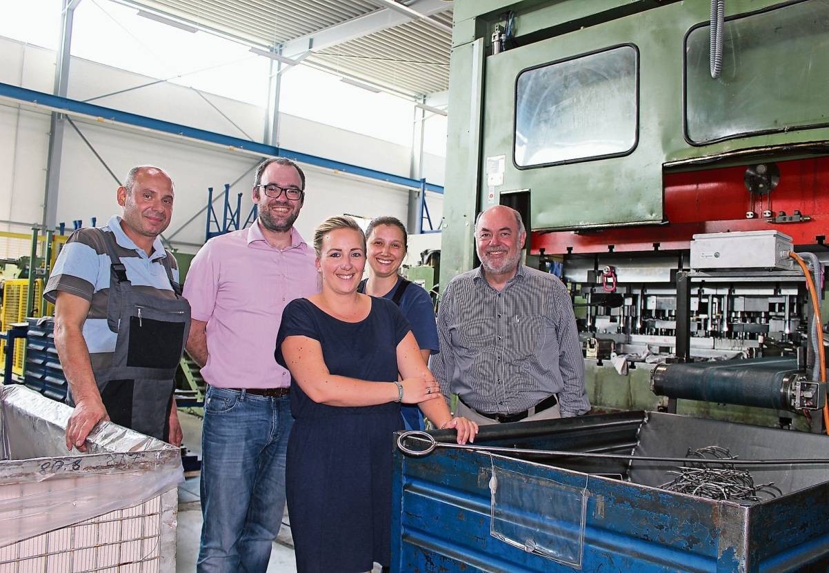  Bei Schmits Mettmann herrscht ein tolles Betriebsklima, dessen sind sich Sam Husaini, Tim Kaldeuer, Jessica Bayhan, Svenja Kircher und Karl Kaldeuer sicher. 