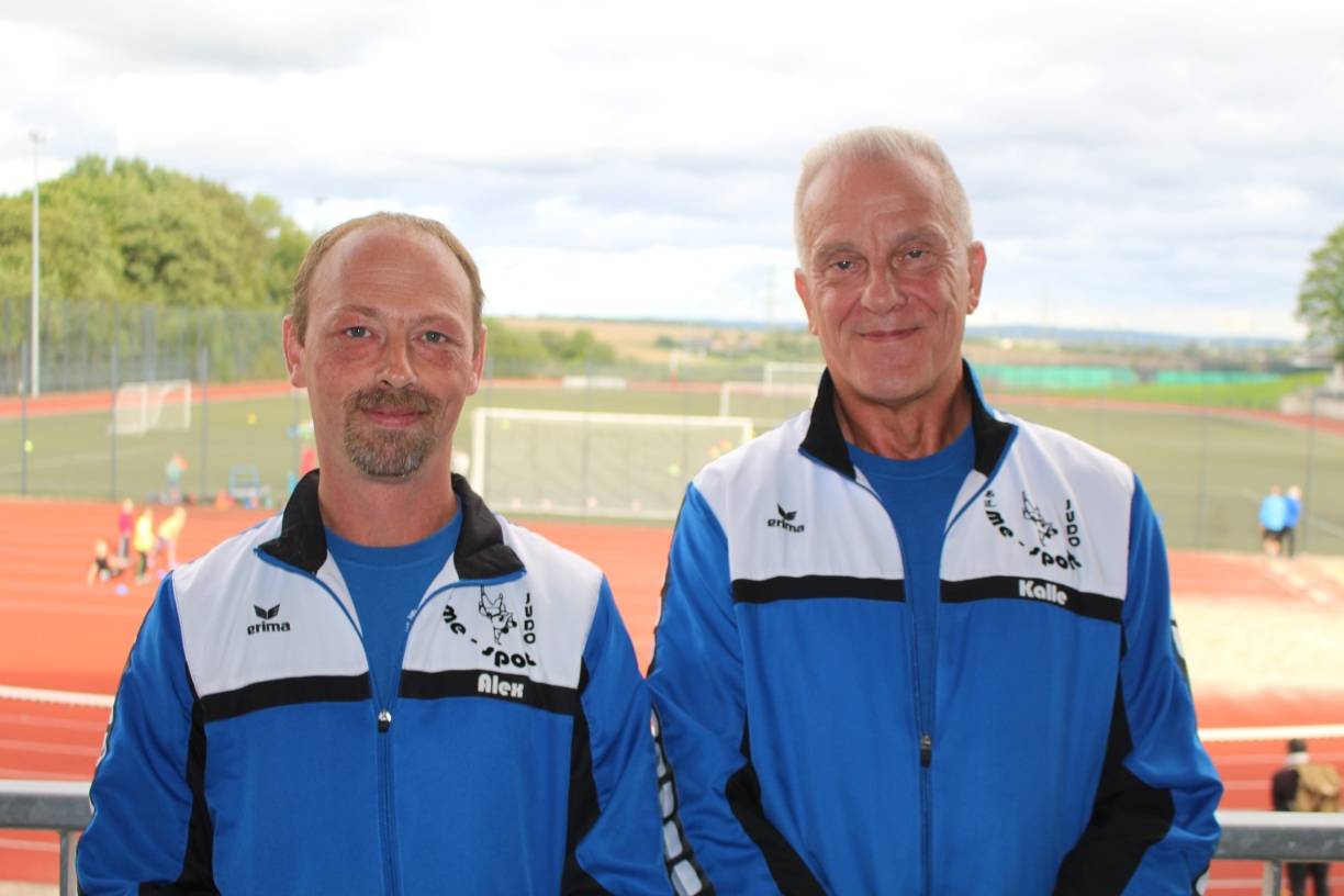  Alessandro Avveduto und Karl Heinz Hartung geben ihr Wissen über den Judosport gerne an den Nachwuchs weiter. 
