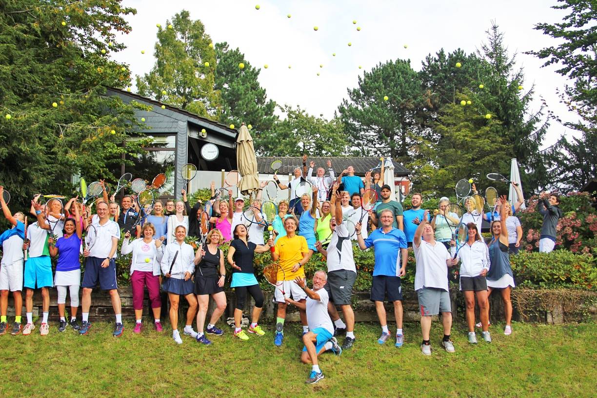 Zwetschgen-Tennis-Turnier beim TC Metzkausen