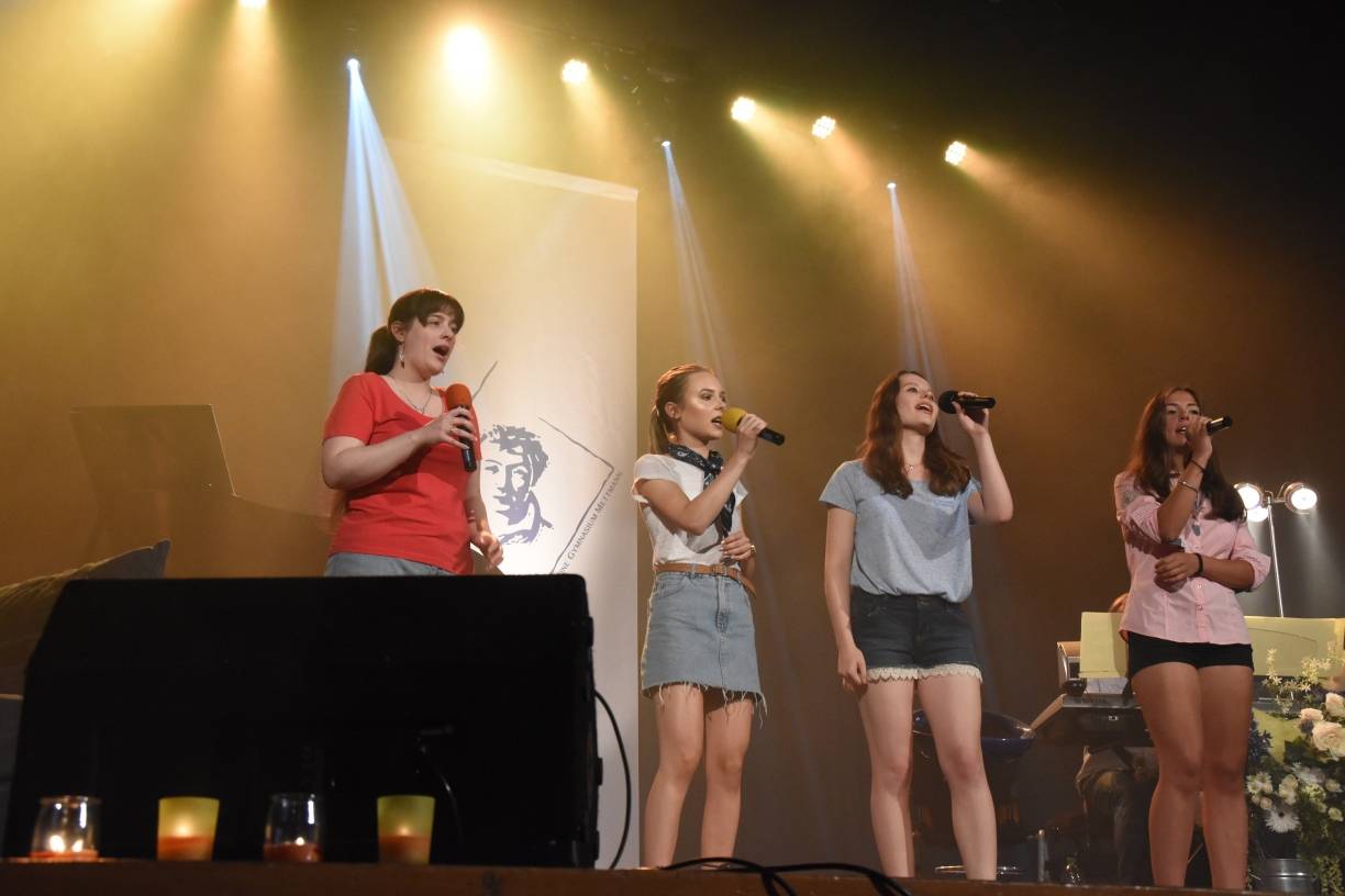  Sandra Eickmann, Lea Martin, Julia Schimmel und Maren Neumann. 