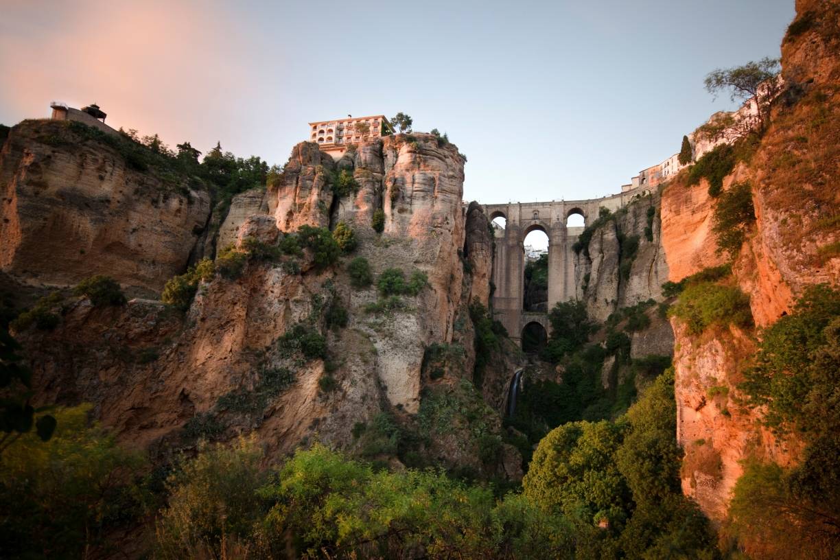 Neanderthaler Gesellschaft besucht Höhlen in Andalusien