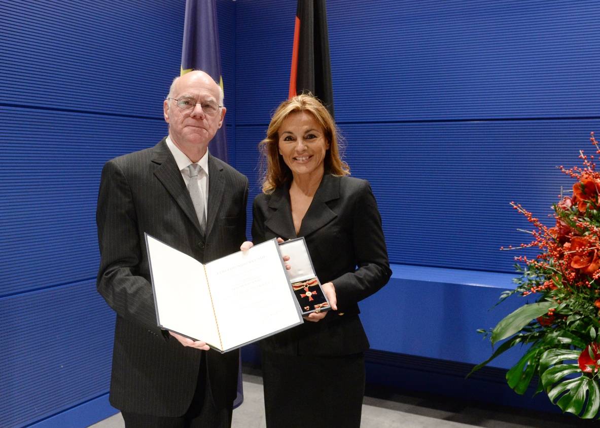  Michaela Noll mit dem Bundestagspräsidenten Norbert Lammert . 