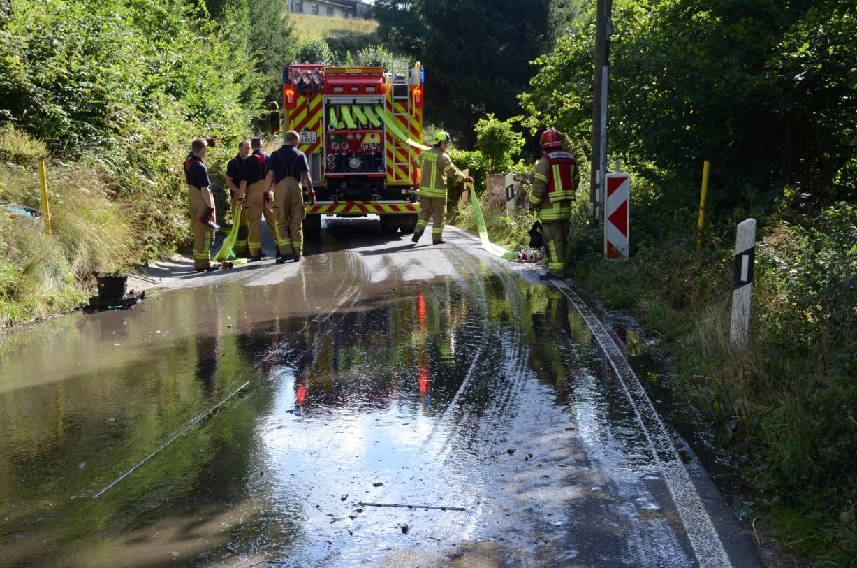 18.000 Liter Gülle liefen in den Schwarzbach