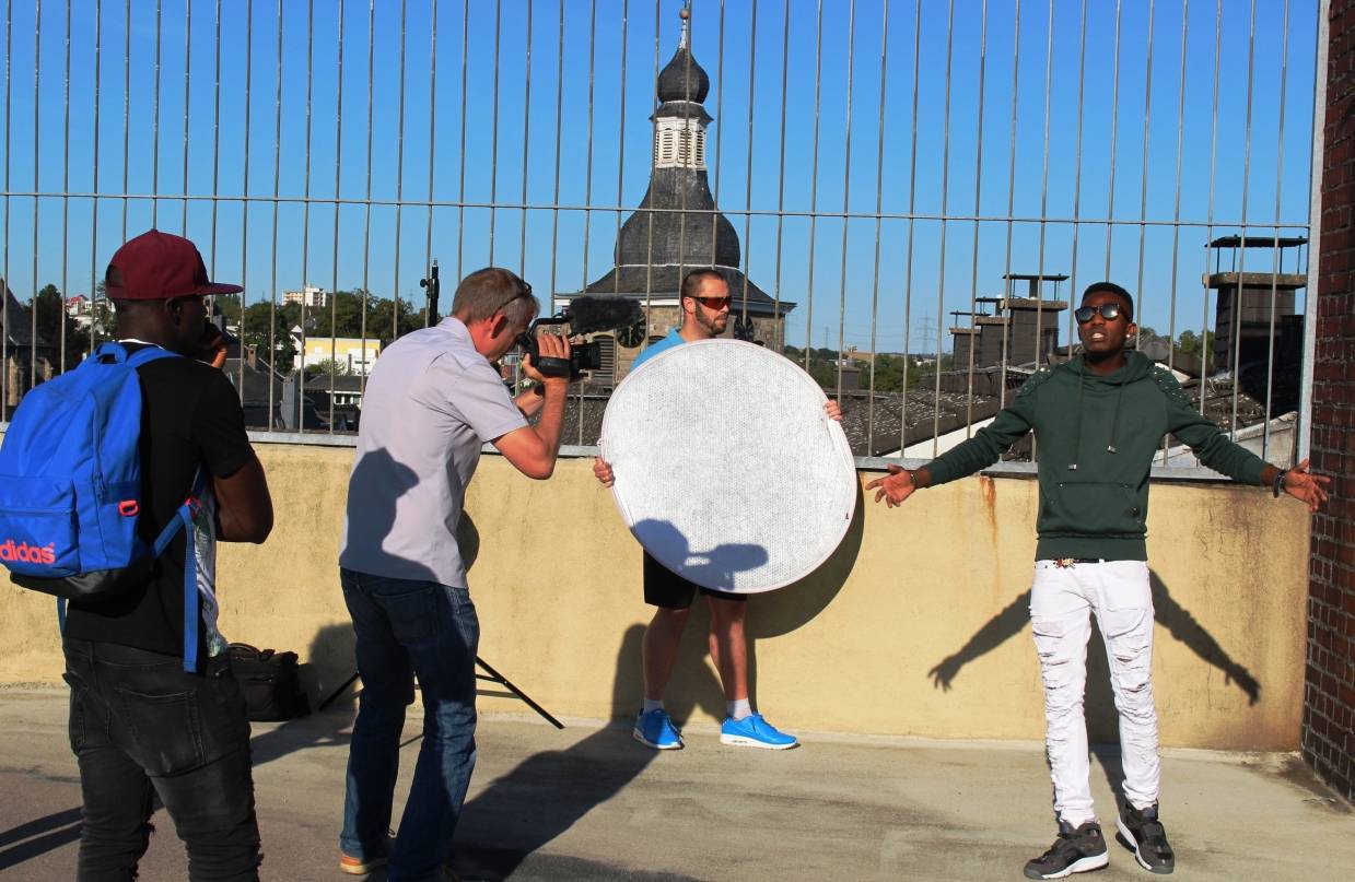  Abraham (l.) und Prince (r.) freuen sich auf ihren ersten Song samt Musikvideo. 