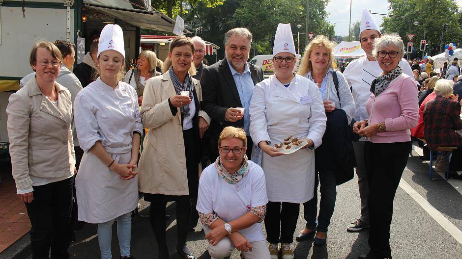 Französische Gourmetmeile mit großem Unterhaltungsfaktor