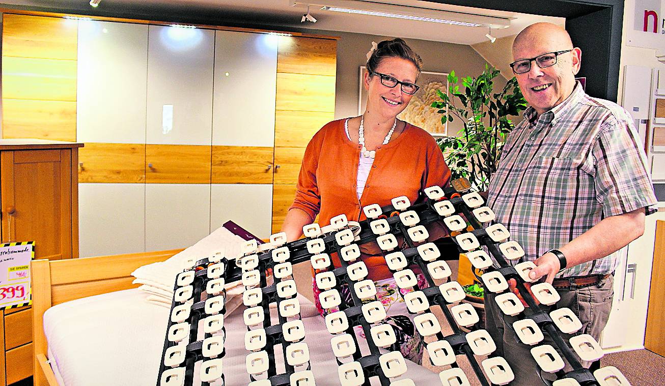  Die Familie Lensing vertreibt Bettsysteme der Marke Lattoflex. 