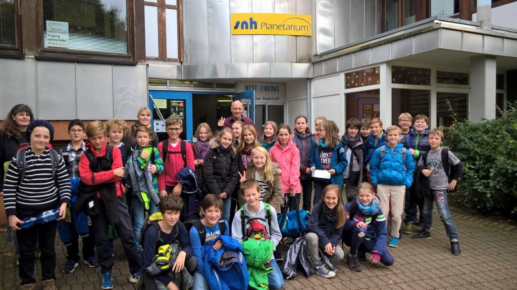  KulturScouts des Gymnasiums Wermelskirchen zu Besuch im Stellarium Erkrath. 
