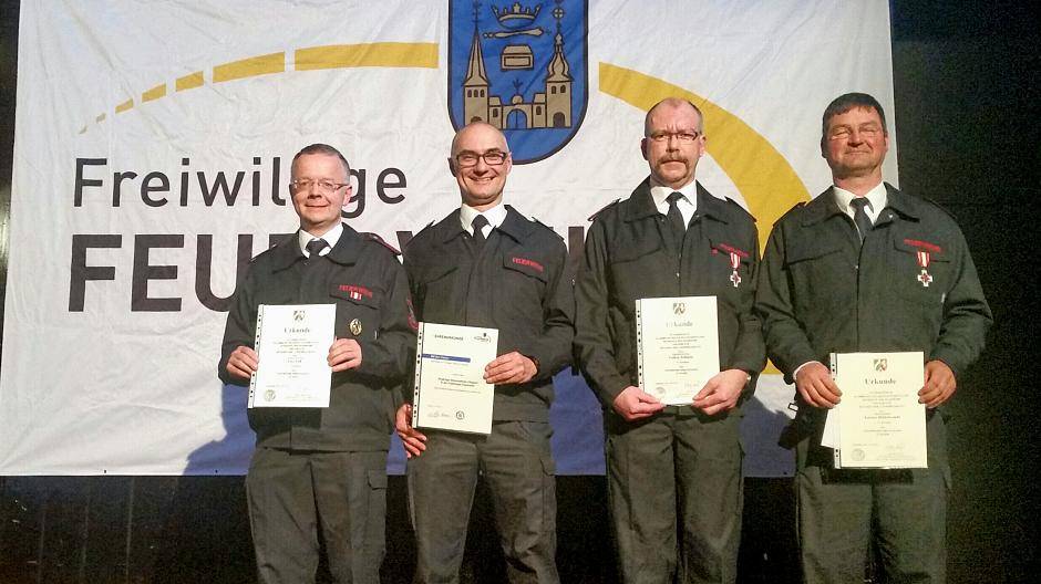 Dirk Fischer, Volker Schmitz, Lorenz Hildebrandt und Thomas Müller wurden für ihre...