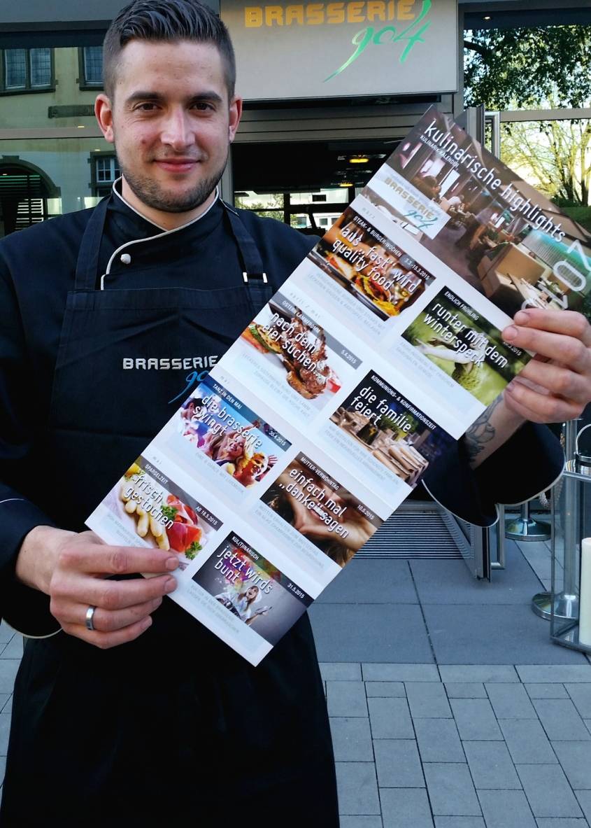  Restaurantleiter Philipp Mosel stellt seinen Veranstaltungskalender vor. 
