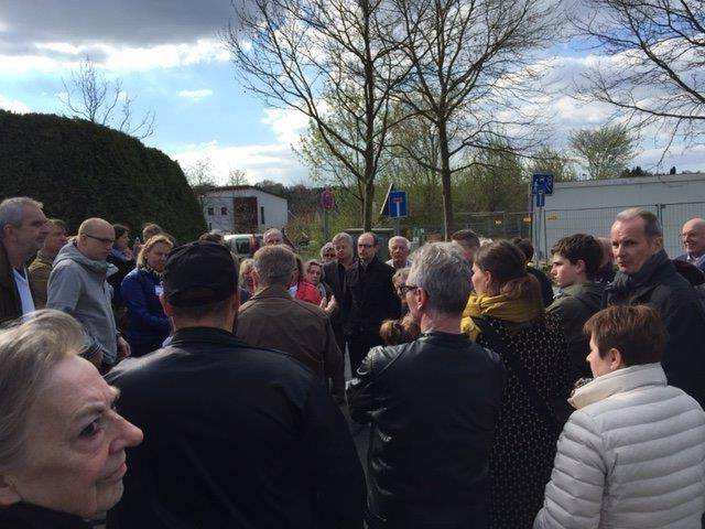CDU spricht mit den Bürgern am Schellenberg über den Buswendeplatz