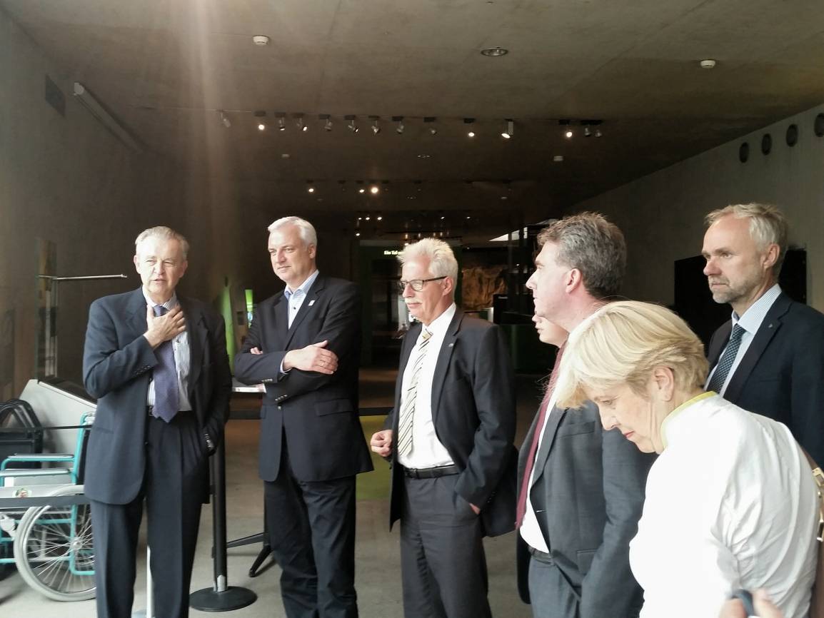  Wirtschaftsminister Gerrelt Duin zu Gast im Neanderland. 